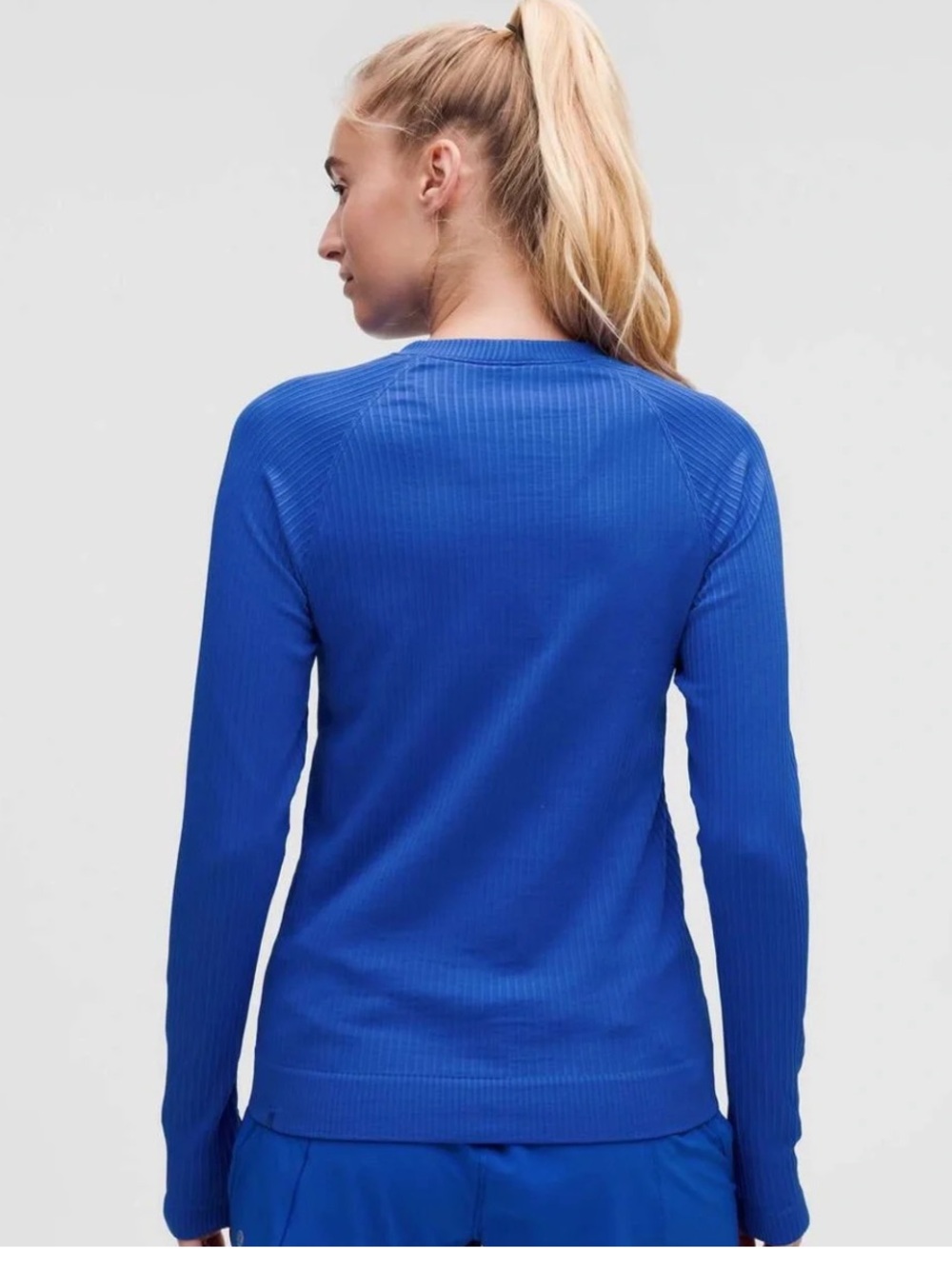 NWT LULULEMON REST LESS PULLOVER TOP - Picture 3 of 8